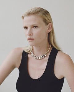 Bec-Parsons-Love-Want-Lara-Stone-7-819x1024.thumb.jpg.3e4bcdd10850a6c99e1976e6366cb193.jpg