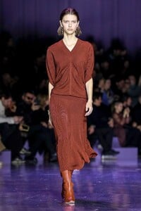 Hugo-Boss-RTW-FW20-Milan-8594-1582459421.thumb.jpg.5d6d7149cb5fcfdf7459ba66dd4e0b90.jpg