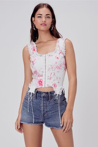 SHERIDANDENIMBUSTIER_PINKFLORAL_01.thumb.jpg.539071767d1acdabd8a8c6855242a304.jpg