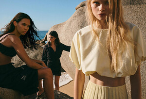 ZARA-SS20-Daylight-04.thumb.jpg.5965723d665f0ffad09a2332915115ae.jpg