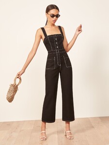 amory-jumpsuit-black-1.thumb.jpg.3022aa0419b337c109ac341abb90462b.jpg