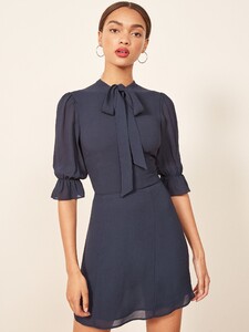 cassie-dress-navy-1.thumb.jpg.7d80026c009c78c6c13cf60e4f532de4.jpg