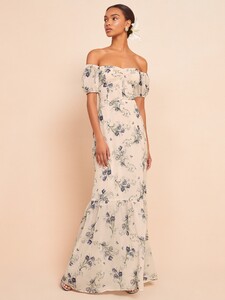 farrow-dress-delilah-5.thumb.jpg.eaa22f0469e240792d823b3d337d5507.jpg