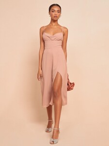 gala-dress-blush-3.thumb.jpg.fa374075e0e5f339a72e044fbef02525.jpg