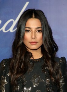 jessica-gomes-2020-hollywood-for-the-global-ocean-gala-9.jpg