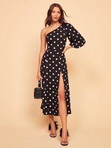 lawrence-dress-dot-4.thumb.jpg.b0296022eaaa23f6484f95ff41e888c9.jpg