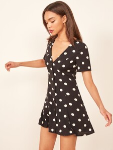 megan-dress-dot-1.thumb.jpg.261d64815ac74064691530749ef5a1ee.jpg