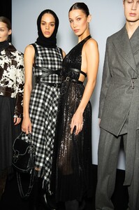 michaelkors_fw20_corey_09.jpg