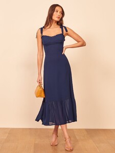 nikita-dress-danube-1.thumb.jpg.e585a359b84351a094194c8e1cf05abe.jpg