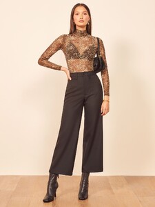 peche-pant-black-2.thumb.jpg.4c4c33ffc140577944fd1cf306f088db.jpg