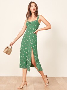 peridot-dress-tulips-1.thumb.jpg.11dc1386ff4f0d6725543014916d8d8d.jpg