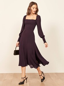 rowan-dress-blackberry-1.thumb.jpg.e8282b6052151ac5c367cdc9e0c7647a.jpg