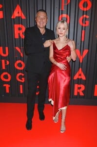 zara-larsson-bvlgari-celebrates-b.zero1-rock-collection-02-06-2020-3.jpg