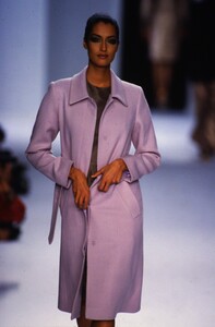 536585076_isaac-mizrahi-fw-1996(2).thumb.jpg.ed1815e686d0046925ab03f51d33e25b.jpg