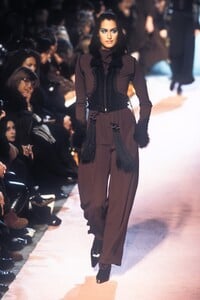 614738527_JeanPaulGaultier1996WomenRTW5.thumb.jpg.f3a21af9c12afa4aa75e2affe4dece04.jpg