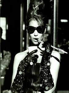 AH_Meisel_Vogue_Italia_September_1991_07.thumb.png.a8c325fa77127cbd9571e2129099c351.png