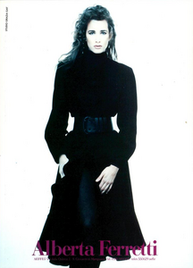 Roversi_Alberta_Ferretti_Fall_Winter_87_88_02.thumb.png.7566eb1b25c65eb1ff13013e44e5f927.png