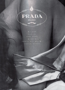 Watson_Prada_Fall_Winter_87_88_01.thumb.png.a8ba91fc948049dc8a2b785a1693dc8e.png