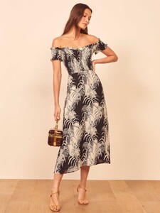 murphy-dress-amazon-3.jpg