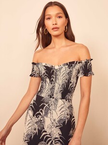 murphy-dress-amazon-4.jpg