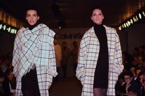 1020495137_calvin-klein-fw-1987(3).thumb.jpg.6e0db71c3beee5a700052d9eb4c77906.jpg