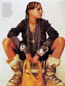 TOP.FASON.RU - Vogue Paris (June-July 2002) - Prête à tout - 006.jpg