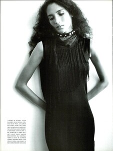 ARCHIVIO - Vogue Italia (January 1997) - Black's New Wave - 003.jpg