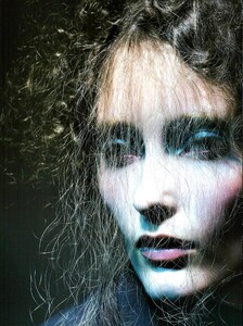 ARCHIVIO - Vogue Italia (February 2007) - Beauty - 006.jpg