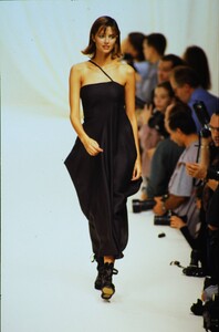 1344798354_hermes-ss-1995(2).thumb.jpg.fbaae628271a31afa38888ea4c4085e7.jpg