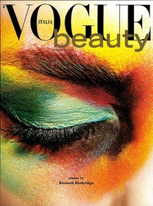 ARCHIVIO - Vogue Italia (January 2006) - Beauty - 001.jpg