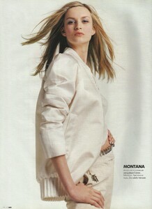 ELLE Russia 03 2002 03.jpg