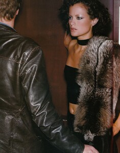 Vogue Italia (December 1997) - Furs Furs - 001.jpg