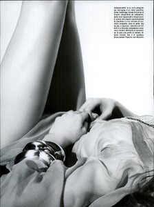 ARCHIVIO - Vogue Italia (July 2007) - Beauty - 002.jpg