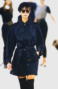 1542230268_ralph-lauren-ss-1994(3).thumb.jpg.162cc4a749739ce2aa89430acb28192a.jpg