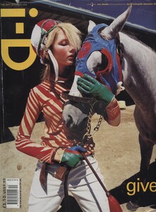 i-D #204 (December 2000) - Cover.JPG