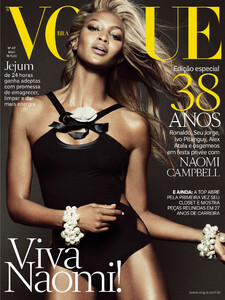 Vogue Brazil (May 2013) - Cover.jpg