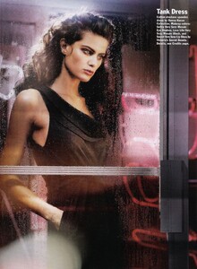 Allure US (September 2006) - Nocturne In Black - 003.jpg