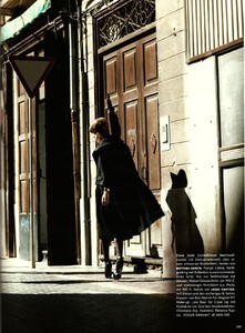 Vogue Germany (November 2008) - Bella Figura - 016.jpg