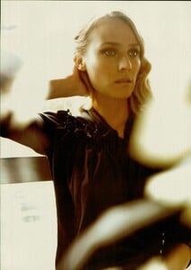 ARCHIVIO - Vogue Italia (September 2004) - Diane Kruger - 007.jpg