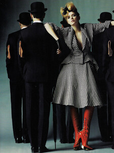 Vogue UK (October 2009) - Brilliantly British - 007.jpg