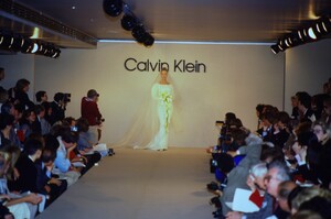 224069024_calvin-klein-fw-1988(4).thumb.jpg.864668e0791fab677899e9d1d2a00514.jpg