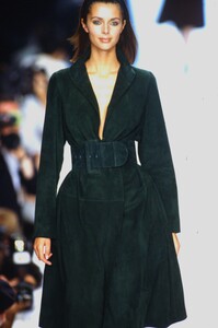 260823945_donna-karan-fw-1995(4).thumb.jpg.4a3b258156e1d54699edef486e4f0a26.jpg