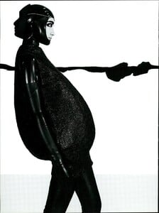 ARCHIVIO - Vogue Italia (October 2007) - In Silhouette - 009.jpg