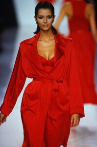 368806481_donna-karan-ss-1995(5).thumb.jpg.80a56fd51f9243273f659dc785e5d5ea.jpg