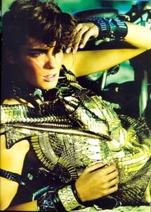 Vogue UK (March 2009) - Iron Maiden - 006.jpg