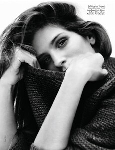 Elle France #3432 (October 07, 2011) - Maïwenn - 006.jpg