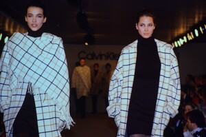 735488366_calvin-klein-fw-1987(7).thumb.jpg.e26803e436c7d73a6ebe42c7859cd9a9.jpg