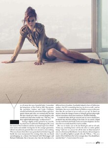 Elle US - 2010 03-373.jpg