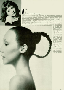 Bellezza_Vogue_Italia_March_1972_04.thumb.png.532e11ea5ad1849151bb9b43ec7c1346.png