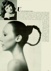 Bellezza_Vogue_Italia_March_1972_04.thumb.png.a5cce05a5b60ea45b7d02439b01166bd.png